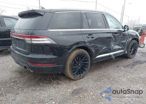 2021 Lincoln Aviator Reserve z USA, uszkodzony, nr VIN 5LM5J7XC3MGL10953